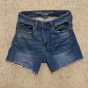 American Eagle Hi-Rise Shortie